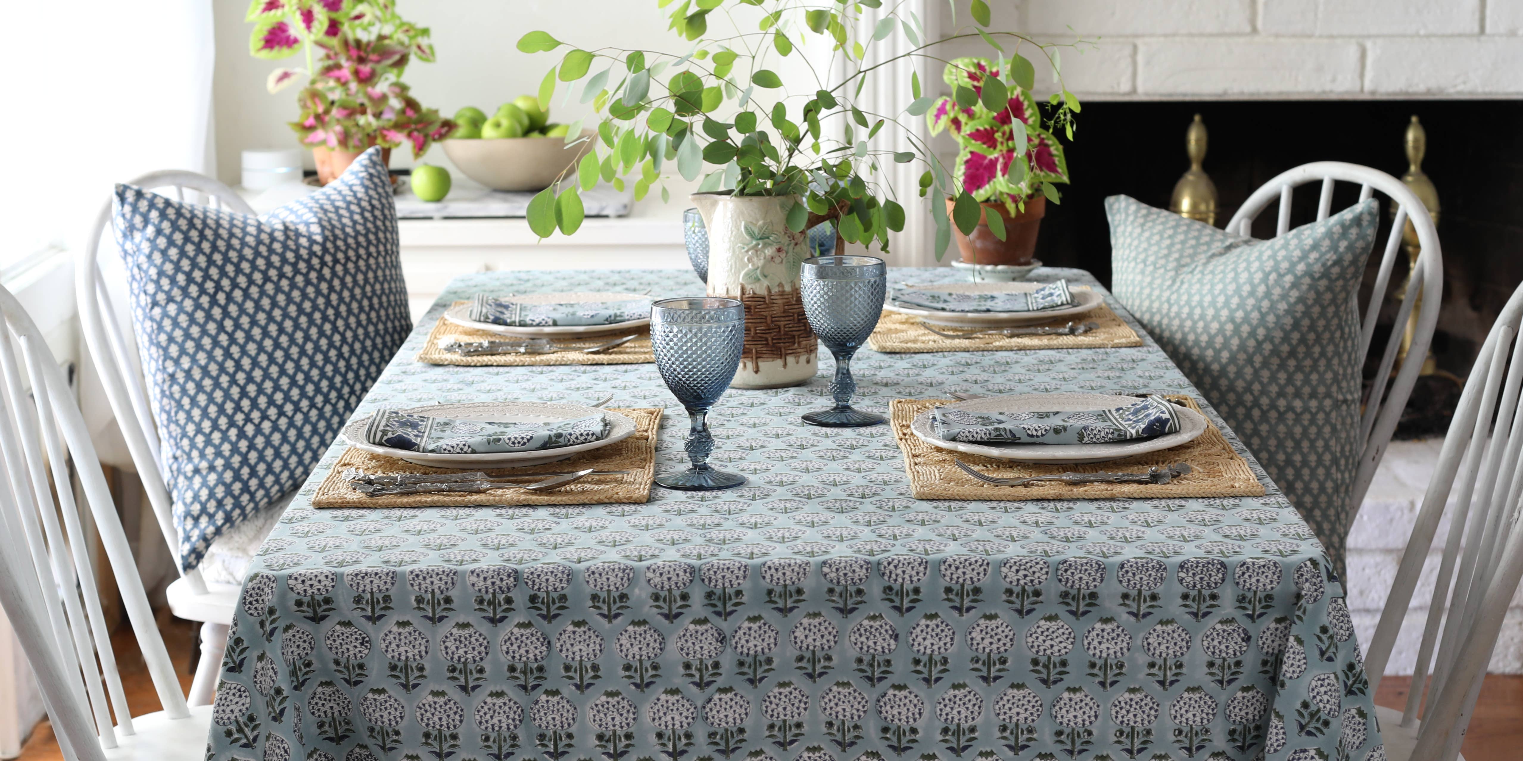 PACIFIC & ROSE TEXTILES - Wholesale Dinner & Cloth Napkin - Napkin Granada, Set of 4  2