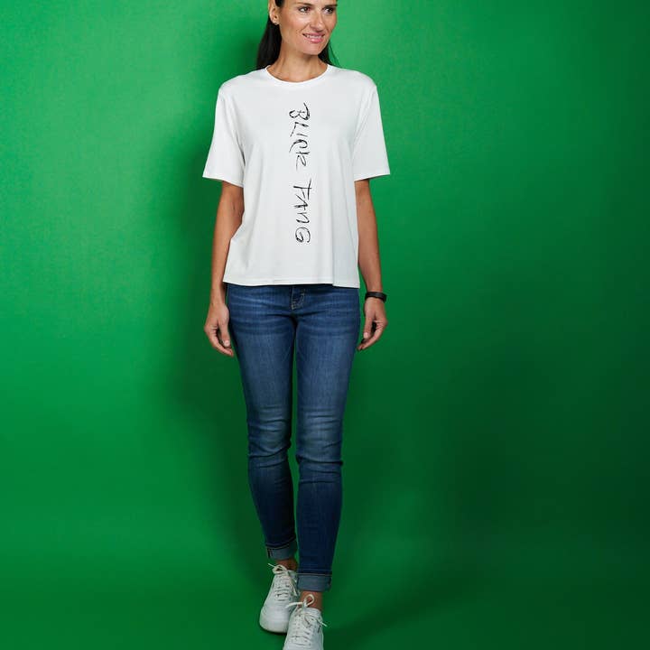 Camiseta Eyecatcher Essential Logo blanca para venta al por mayor de Friedrich Seidel GmbH