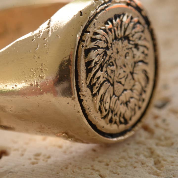 Montestruque - Wholesale Signet Ring - The guardian ring1