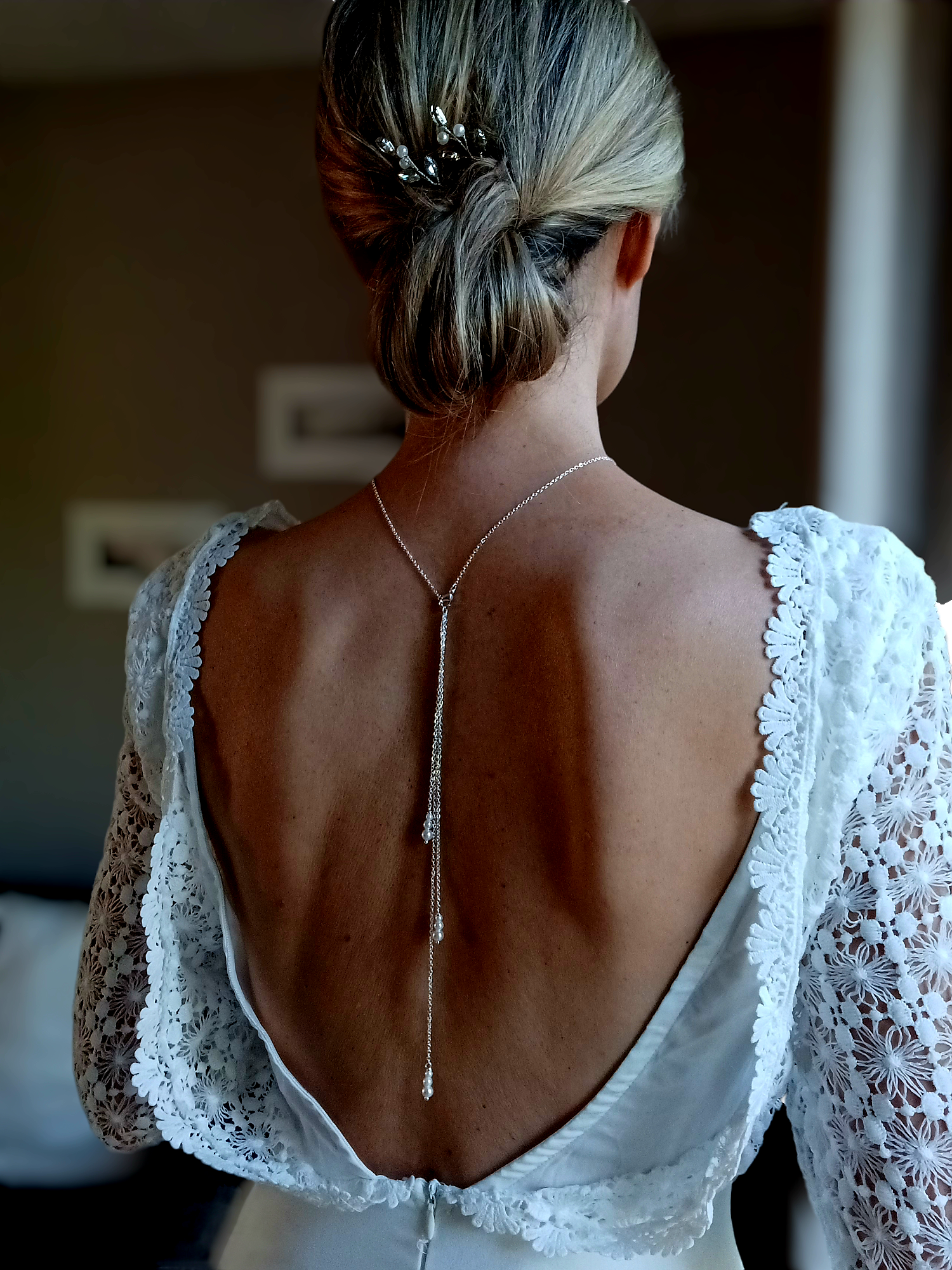 L'atelier du 6 – Großhandel Y- & Lasso-Halsketten – CLÉO - Abnehmbares Rückenkettchen für Brautkleid2