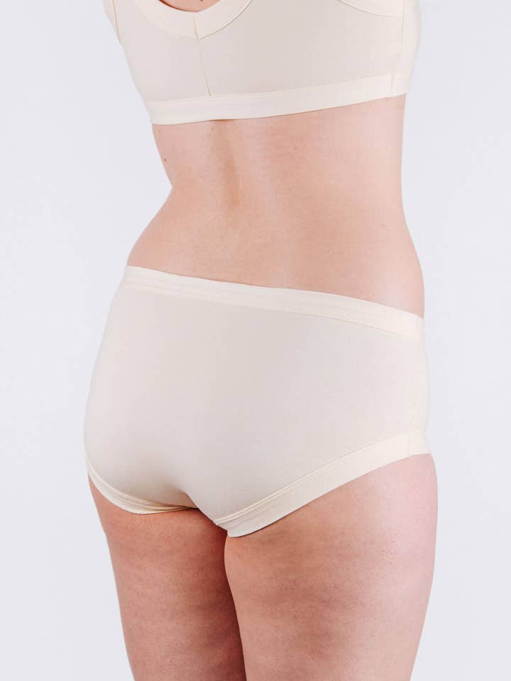 Thunderpants USA - Wholesale Underwear - Women's - Hipster So it Crows