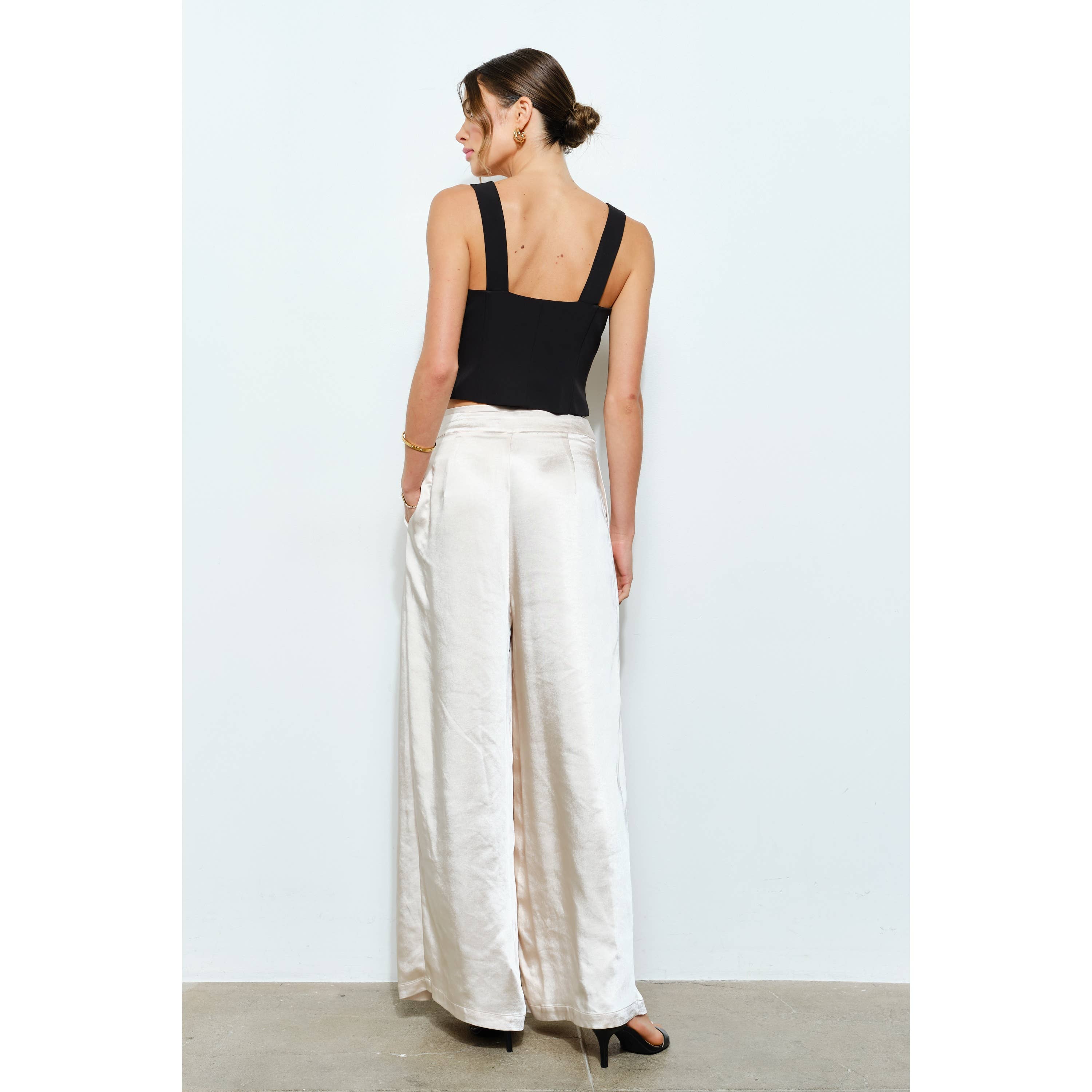 INA - Vente Pantalon – femme - Pantalon large en satin avec pli avant6