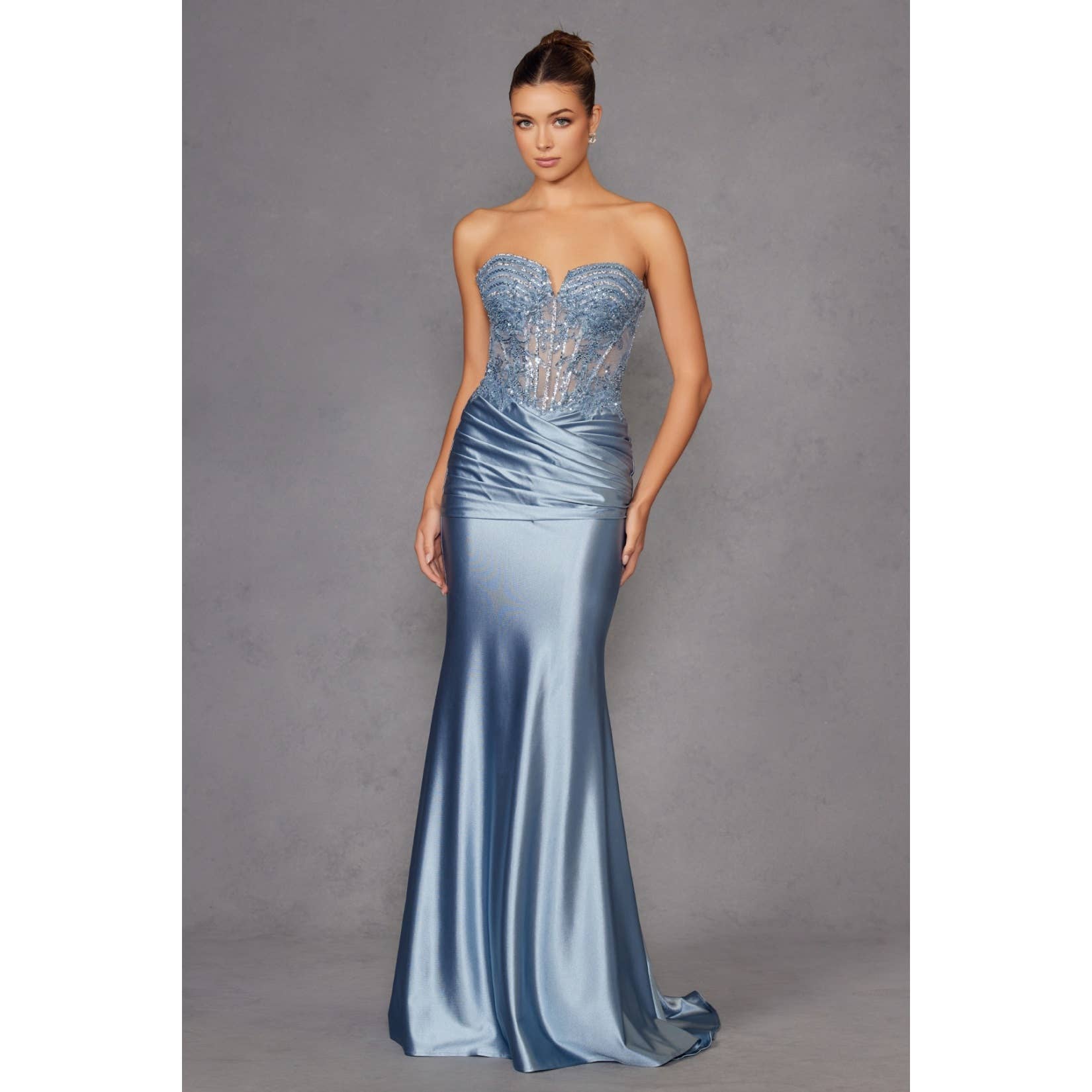 Juliet – Großhandel Kleid – Damen – JT2530K EXQUISITES PERLENBESATZ-ABENDKLEID DIESES ELEGANTE KLEID FE4