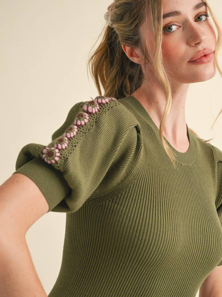 &MERCI - Wholesale Knit Top - Women's - HAND-MADE CROCHET PUFF SLEEVE SWEATER MSW1056712