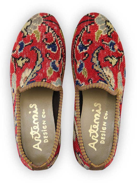 Women's Carpet Smoking Shoes - Size 8 for wholesale by Artemis Design Co.