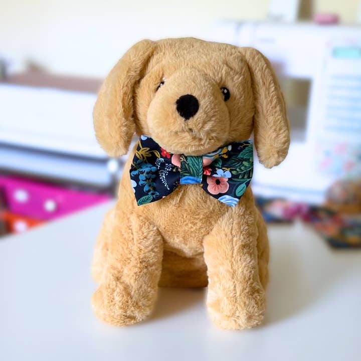 Annie & Val Handmade - Vendita all'ingrosso Papillon - Cani - Papillon per cani Navy Floral Rifle Paper Co.3