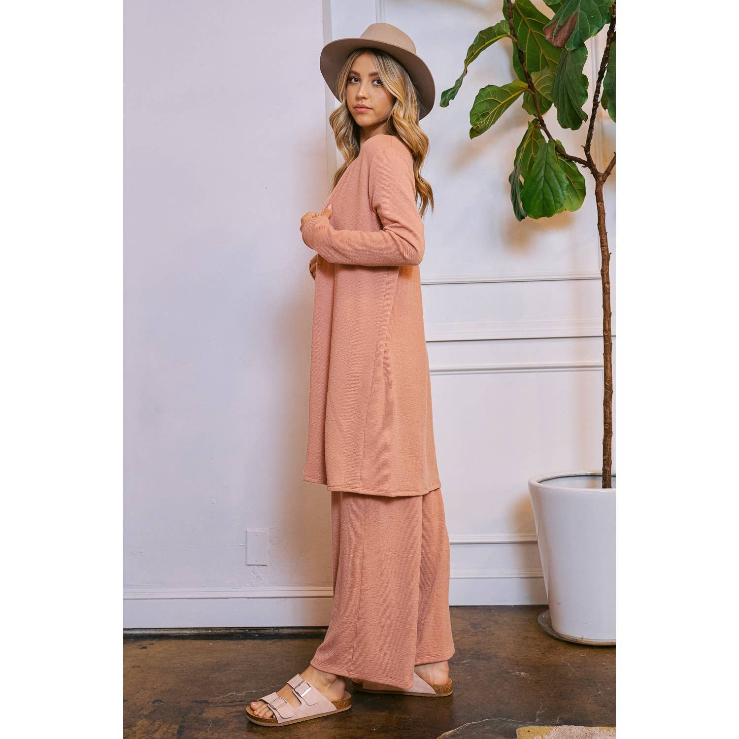 Phil Love – Großhandel Set aus Oberteil und Hose (NICHT Loungewear) – Damen – Solider Cardigan, 3-teiliges Set — ideal für den täglichen Gebrauch1