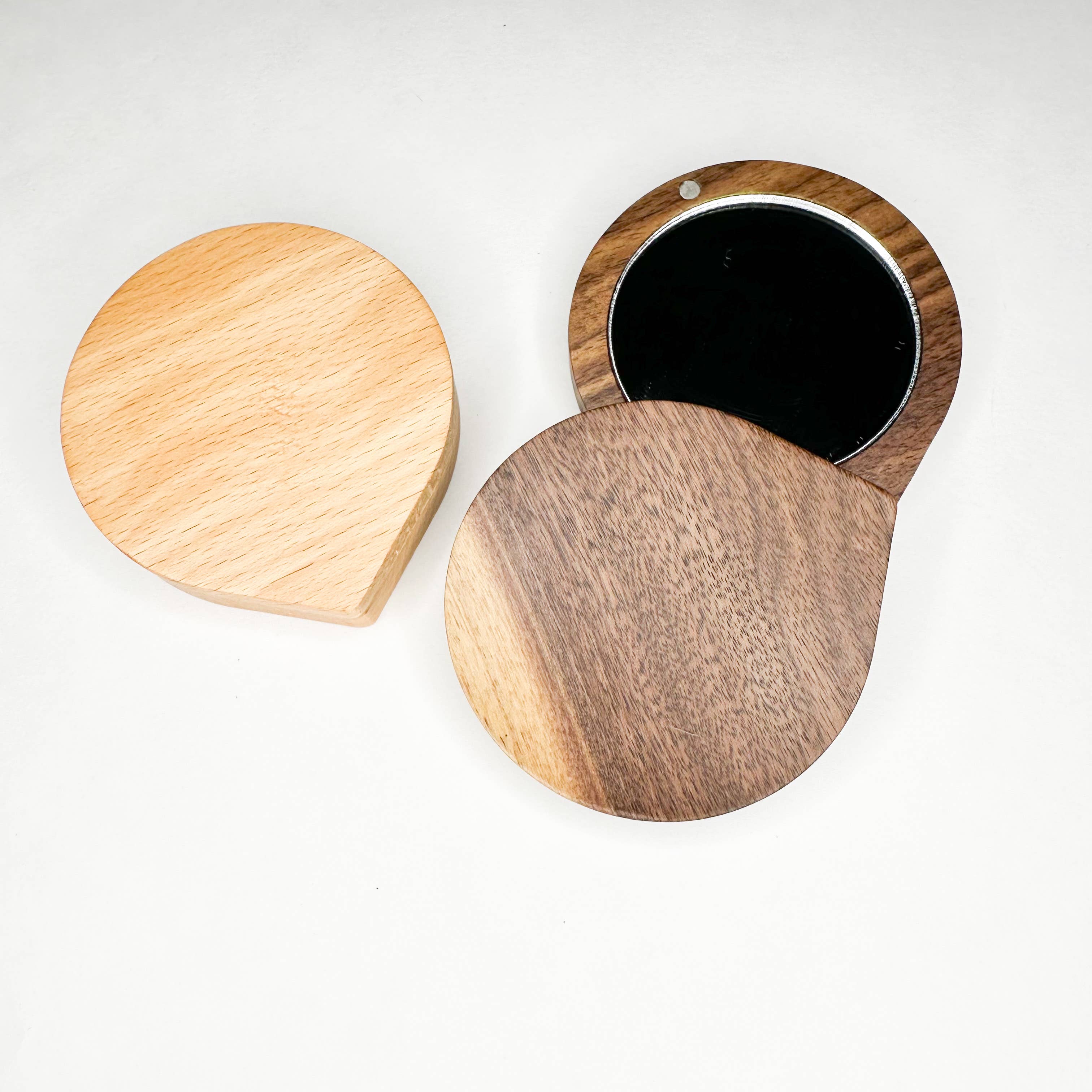 Smile Boutiques – Espelho de bolso por atacado – Espelho de Maquilhagem de Viagem em Bambu Sem Plástico1