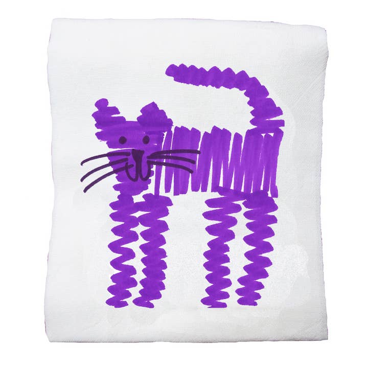 Serviette en sac à farine Purple Squiggle Cat pour la vente par Laurie Jo Designs