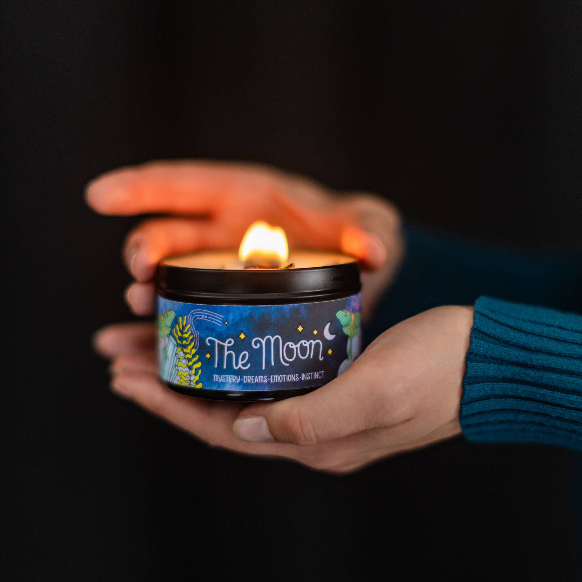 Rachel Beyer - Wholesale Travel Candles - The Moon Aromatherapy Soy Candle - Cypress Lemon7