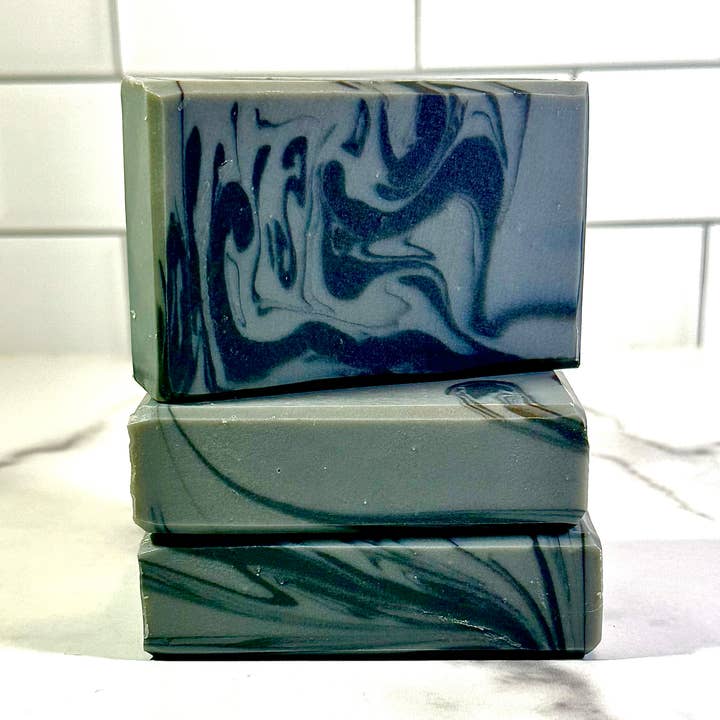 Savon Shades of Grey pour la vente par The Essential Oils Soapery