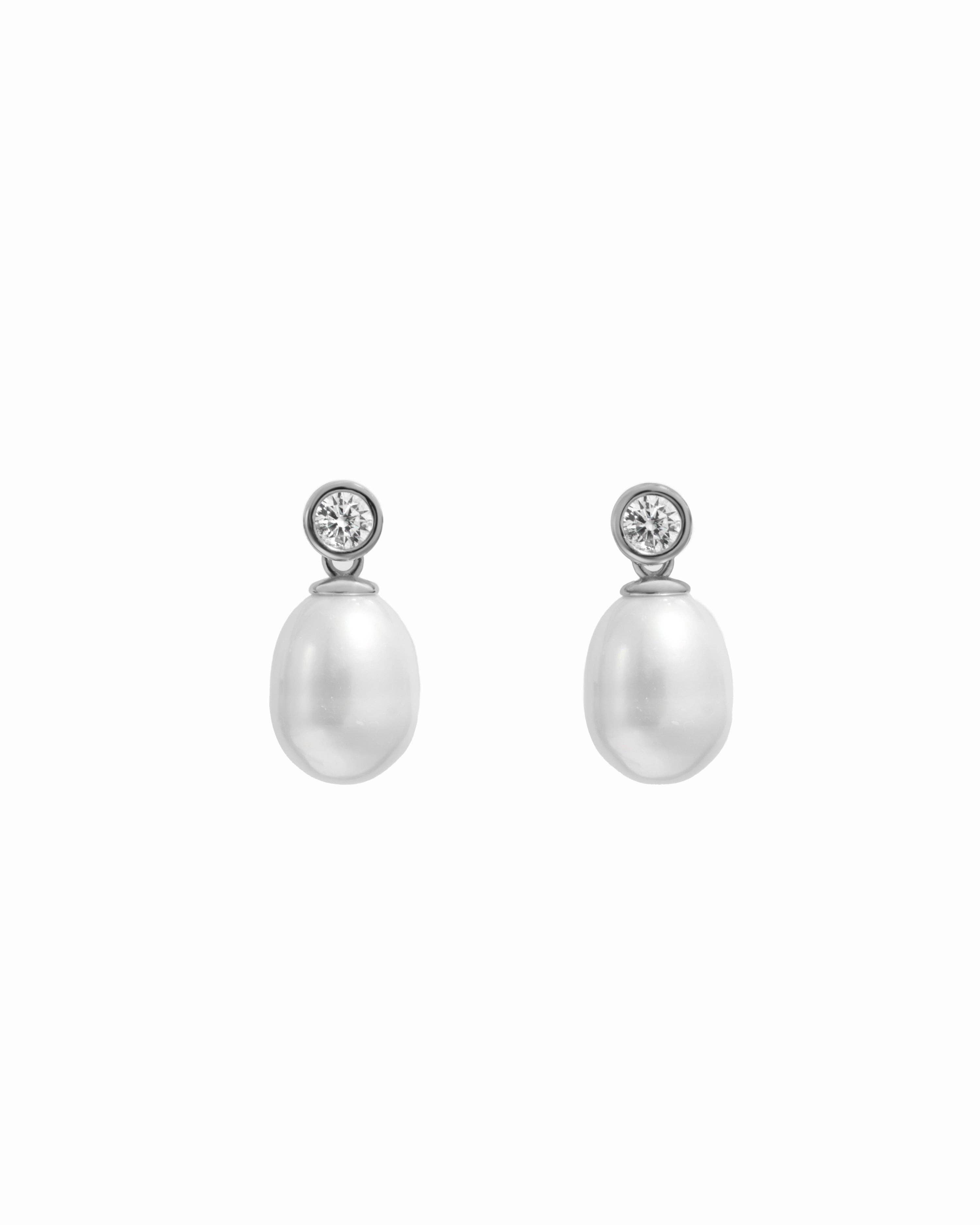 Sami Jewels - Wholesale Dangle Earrings - Bezel & Pearl Drop Earrings2
