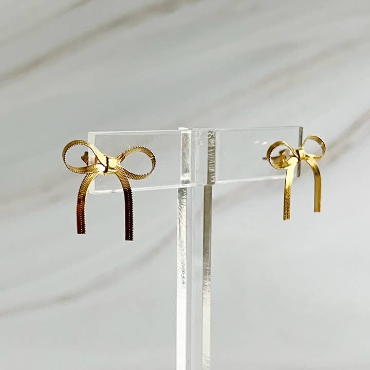 Ellison+Young - Wholesale Stud/Post Earrings - Herringbone Chain Bow Earrings