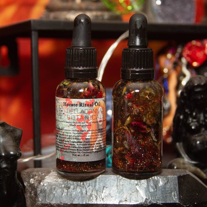 Belladonnas Botanicals - Wholesale Meditation Supplies - Hecate Ritual Oil0
