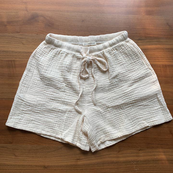 Ponche de huevo August Shorts para venta al por mayor de April Meets October