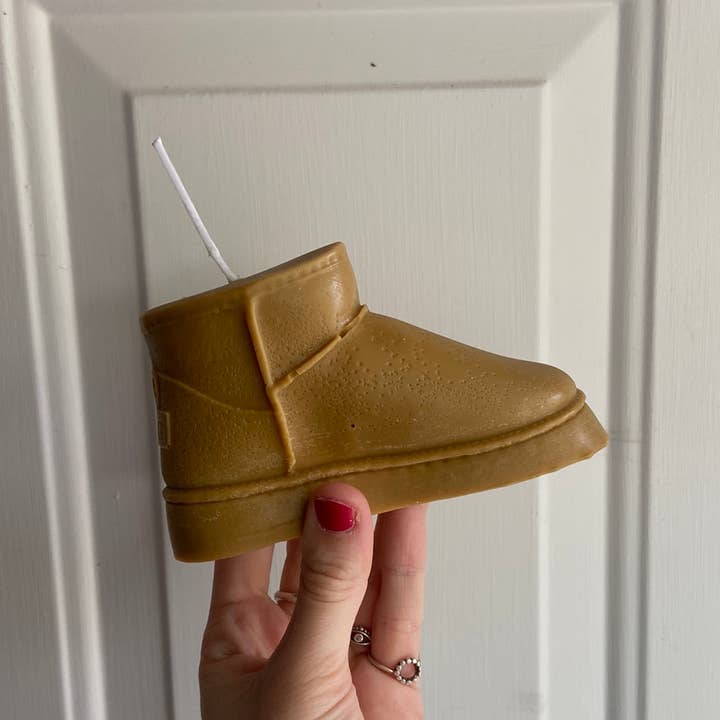 Kendall's Kandles - Wholesale Novelty Candle - Mini Boot Candle2