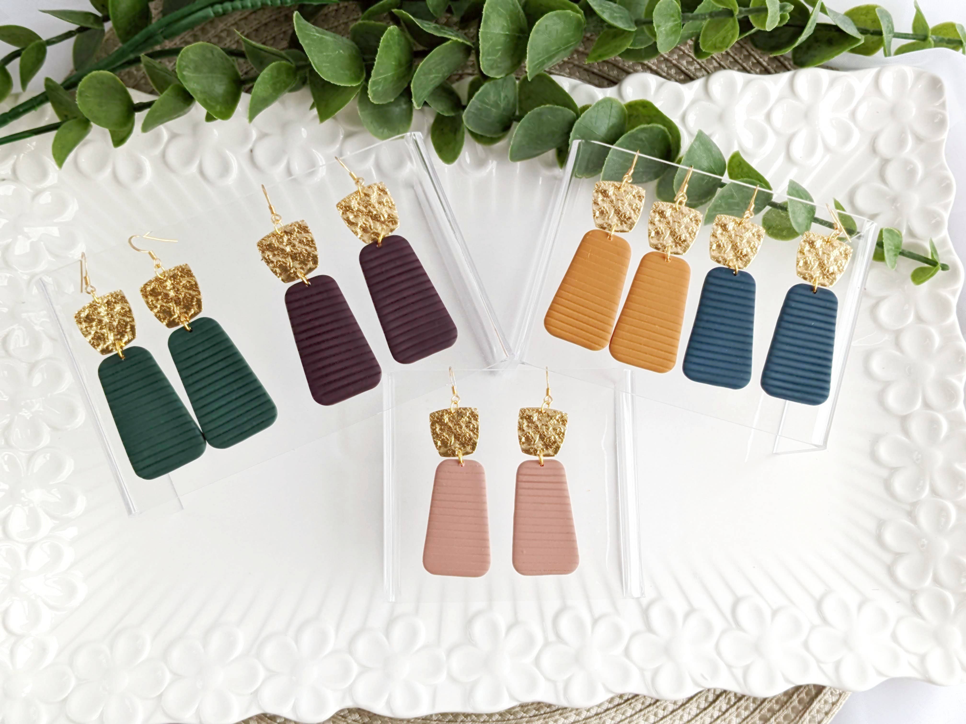 That's Sew Me – Brincos de argola por atacado – Brinco Rylee Dangle, Brincos de argila de polímero, Brinco de professor5