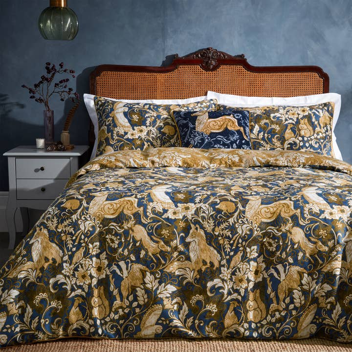 Harewood British Animal 100% Cotton Duvet Cover Set Blue for wholesale on Faire