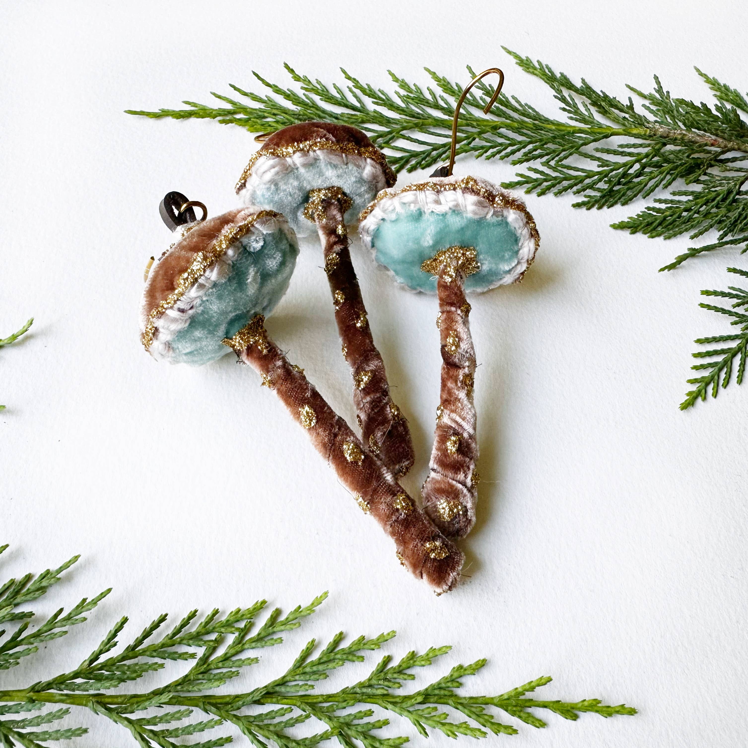 Ophilya Handmade - Wholesale Ornament - Glitter Mushroom Ornament - Ash Brown Velvet2