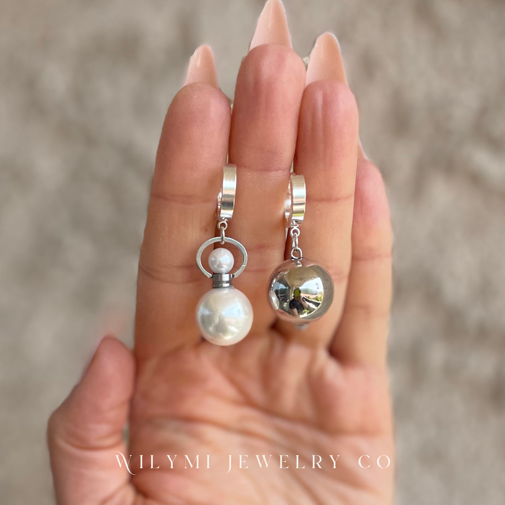WILYMI Jewelry Co - Vente Boucles d'oreilles pendantes - BOUCLES D'AROMATHÉRAPIE en perle + argent | Boucle d'oreille dépareillée1