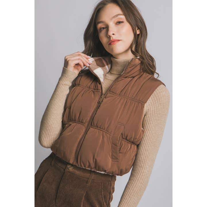 HiteJeans – wholesale Väst - Dam – Reversibel Puffer Crop-väst3