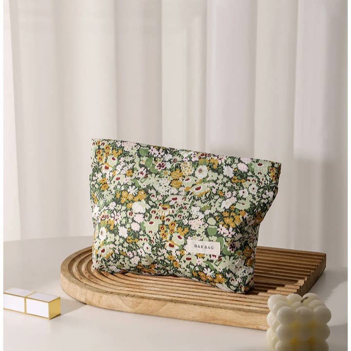Dipped Shop - Wholesale Makeup/Cosmetic Bag - Colorful Floral Print Simple Cosmetic Bag DPB1012
