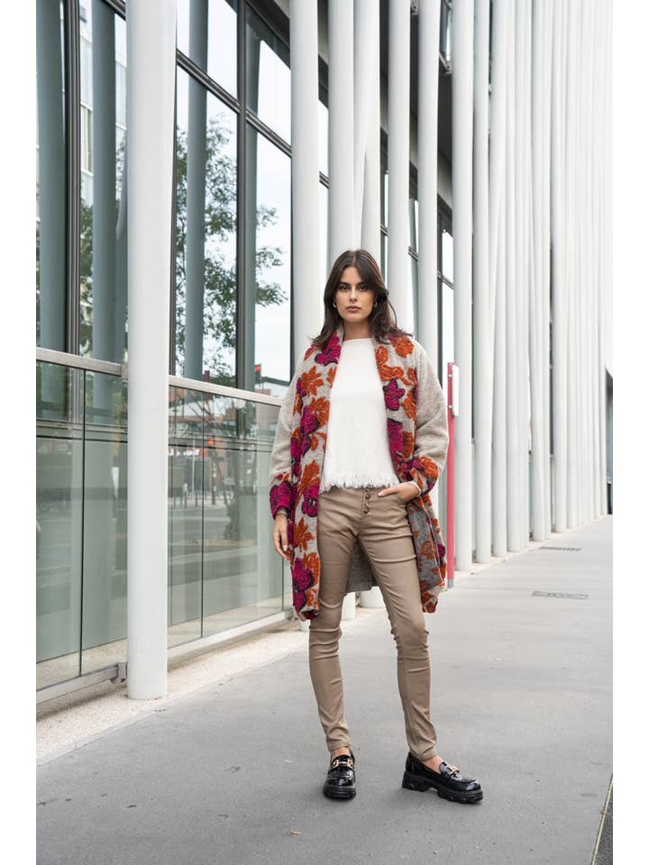 Happy look - Vendita all'ingrosso Cappotto - Donna - Cappotto in lana cotta con ricamo