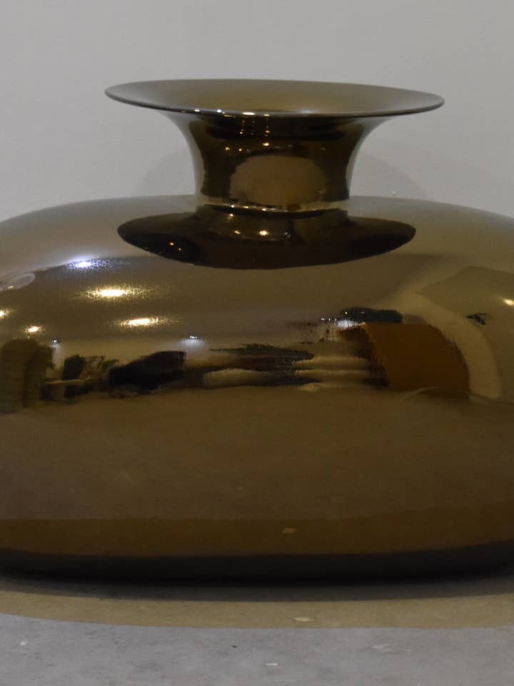 Submarine Vase for wholesale by S. Bernardo