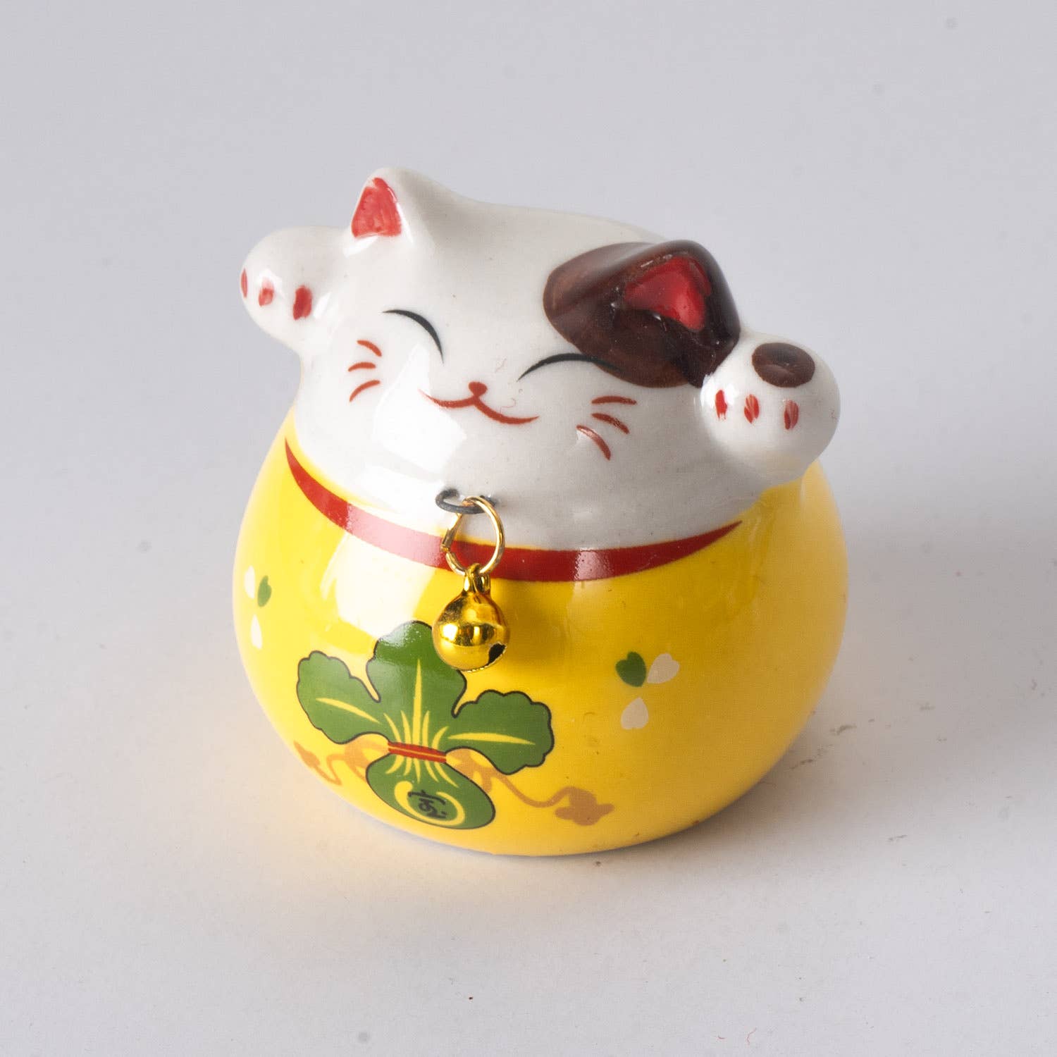 Urban Tokyo - Wholesale Decorative Figurine - 2 Inch Tall Maneki Neo Lucky Cat Figurine (12/240)5
