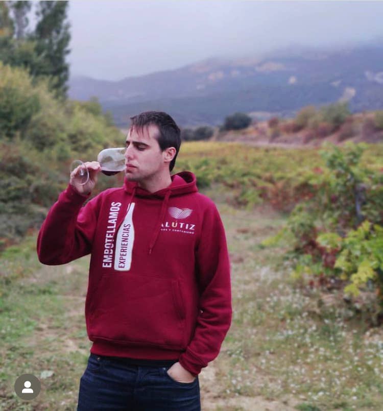 PASCUAL BERGANZO - ALÚTIZ VINOS - Wholesale Rode wijn - Alútiz jonge rode wijn met koolzuurvatting D.O.C Rioja5