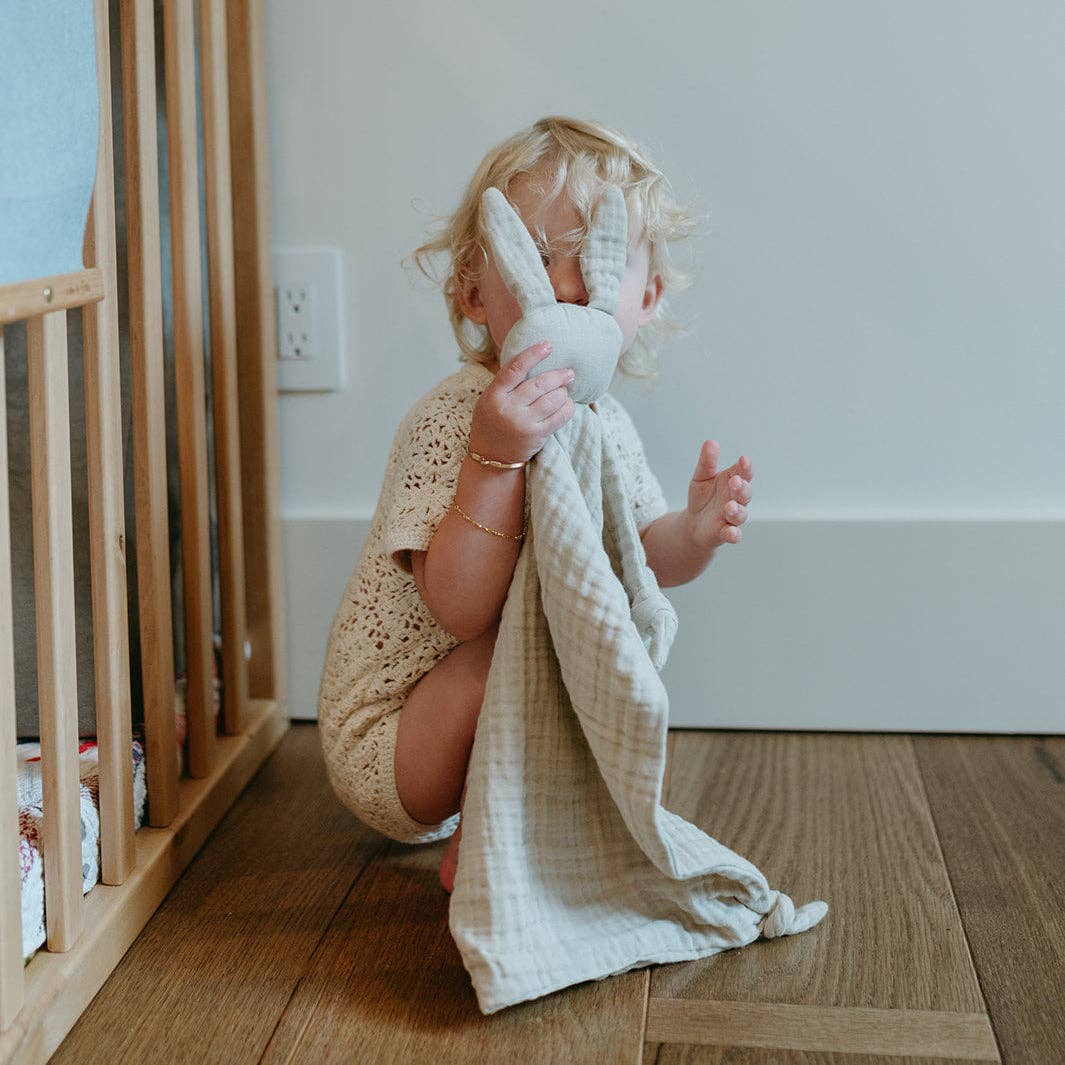 Flowerie - Wholesale Stuffed/Plush Toy - Kids & Baby - Woodrow the Bunny | Cuddle Cloth Lovey4