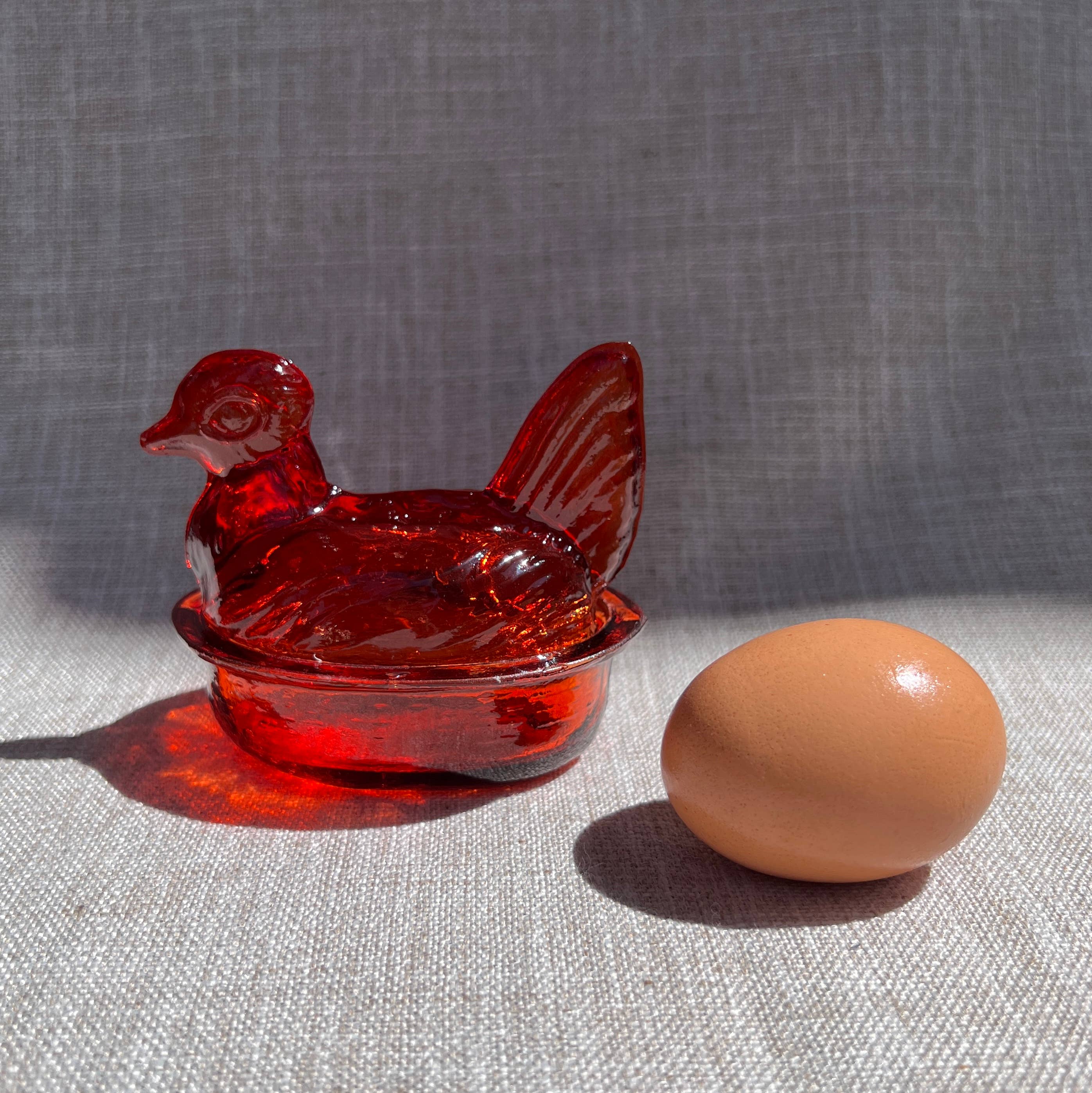 Kitchen One - Wholesale Decorative Plate/Dish/Bowl - Nesting Hen Bowl - TANGERINE | Hand Blown Glass1