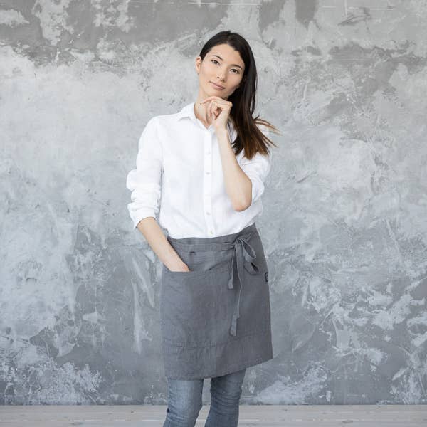 LinenMe - Wholesale Apron - Linen Cafe Apron Steel Grey Stone Washed2