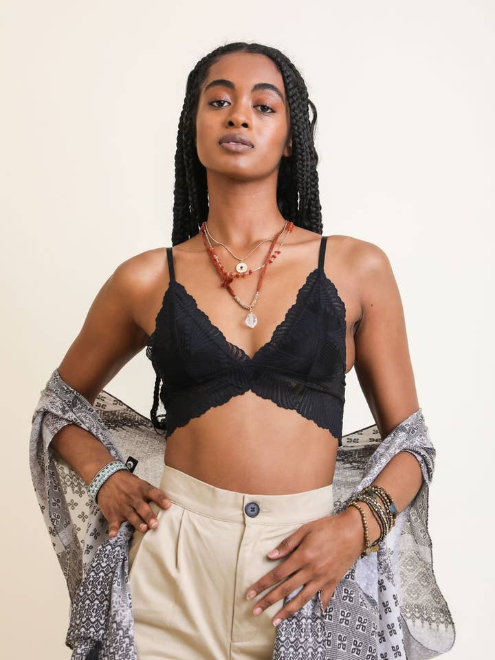 Leto Accessories - Wholesale Bralette - Women's - Butterfly Scallop Lace Bralette2