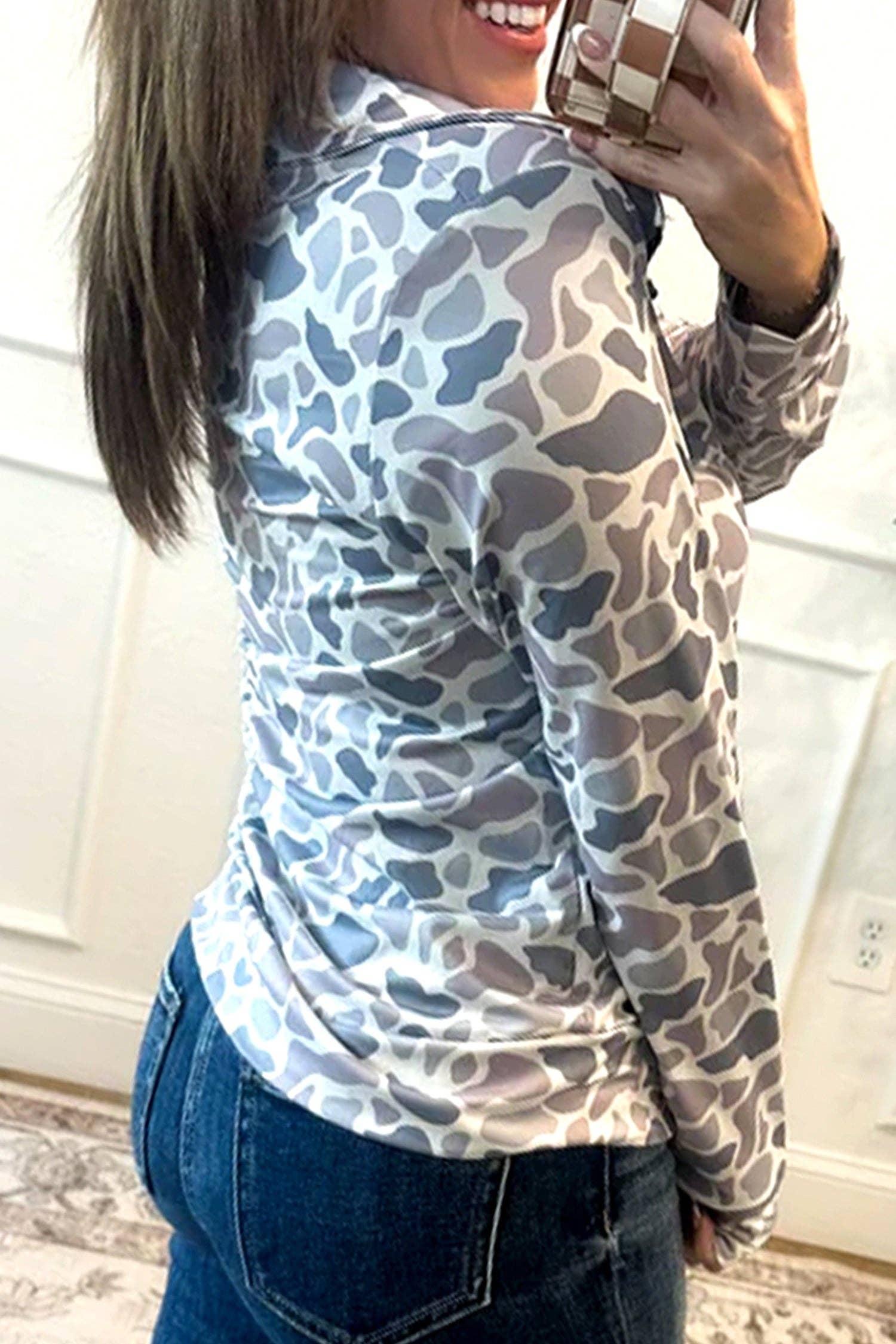 Multicolore Sweat-shirt à col zippé camouflage avec poche kangourou en vente sur Faire1