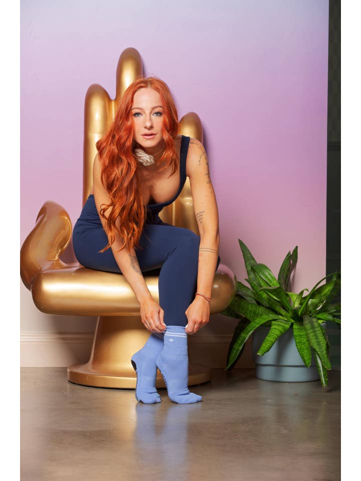 Arebesk - Wholesale Socks - Women's - Classic Women's Crew Grip Sock22