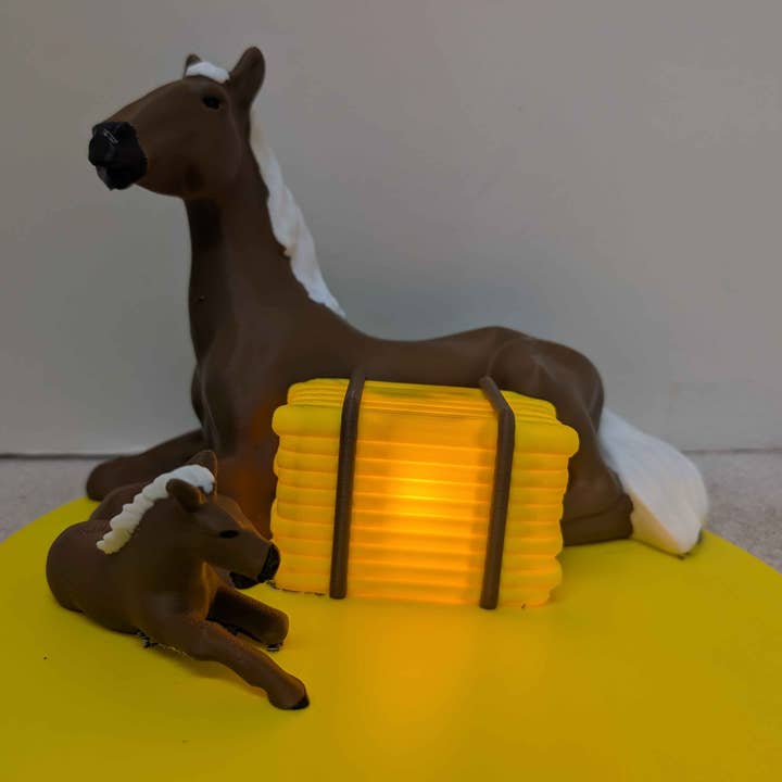 Veilleuse Cheval Mignon 🐴 Éclat Douillet pour Chambre d'Enfant pour la vente par Zeus Print Shop