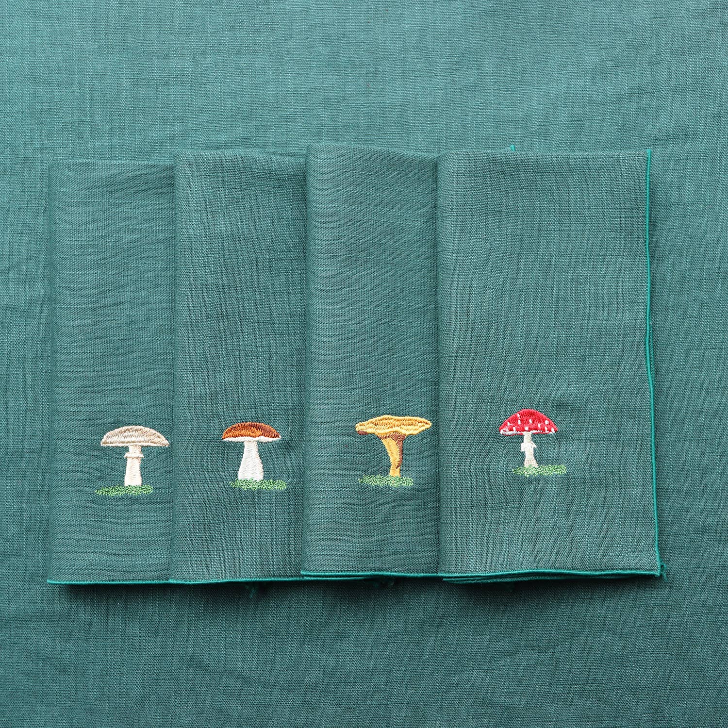 Giardino Segreto - Wholesale Dinner & Cloth Napkin - FUNGHI pure linen napkin5
