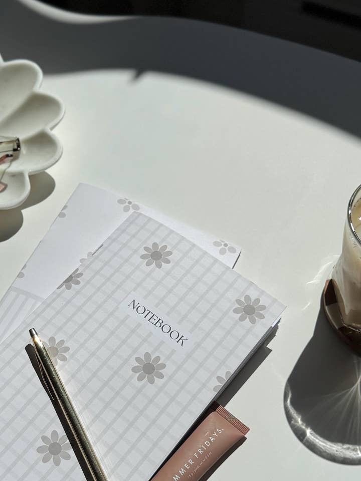 Conjunto de Cadernos e Bloco de Desenhos Cottagecore Floral por atacado de By Us With Love