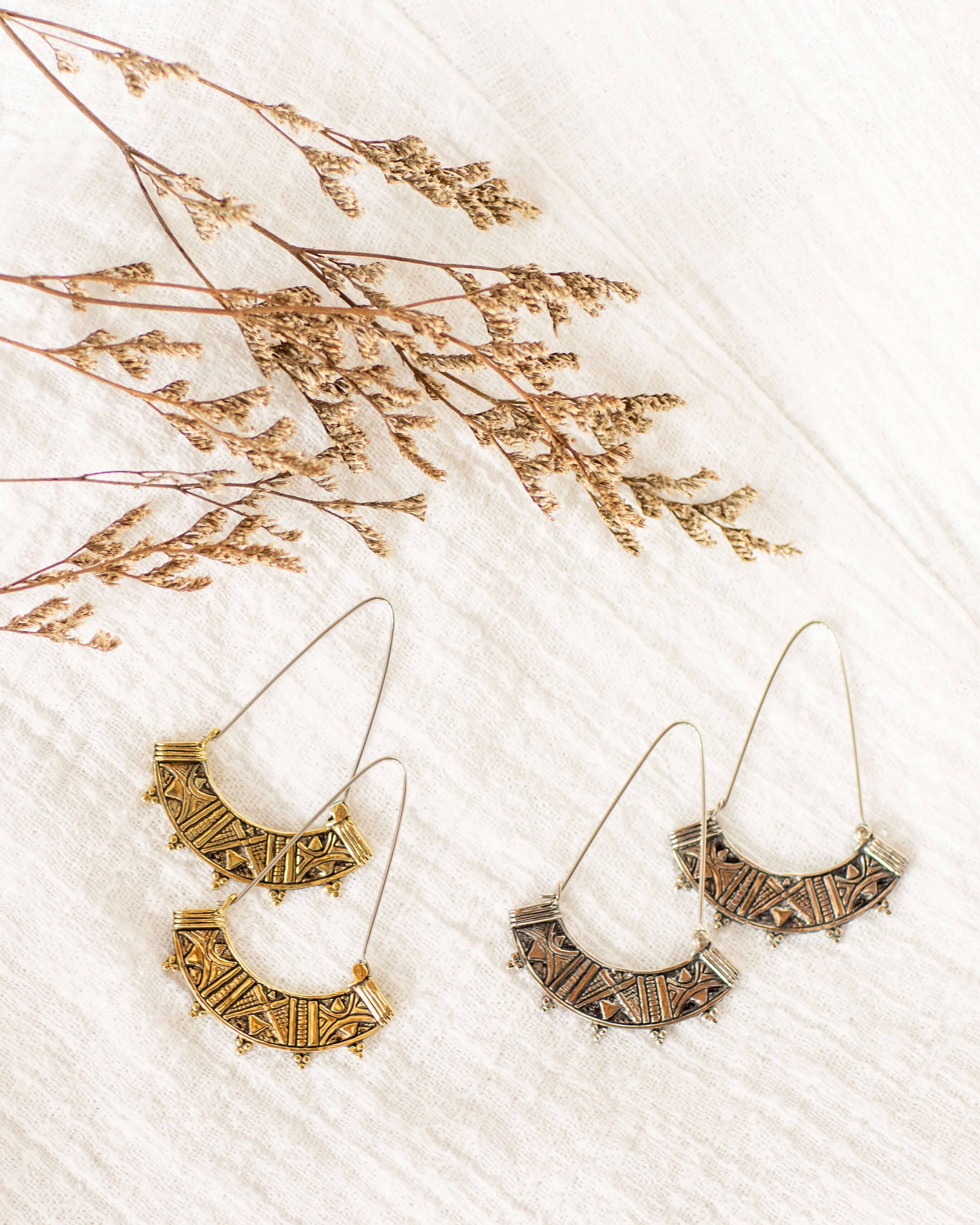 Nakila Collective - Vendita all'ingrosso Orecchini pendenti - Cerchio Ambhika5