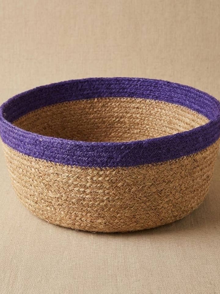 HANDMADE BASKET ROUNDED FAIR TRADE for wholesale by Veraluna Sustainable Clothing