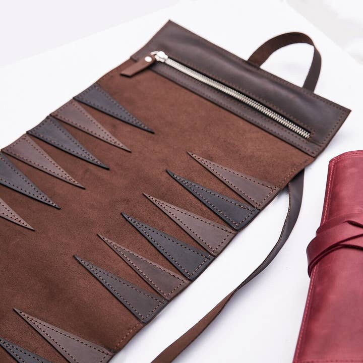 Pikore – Engroshandel Brætspil – Læder backgammon rulle