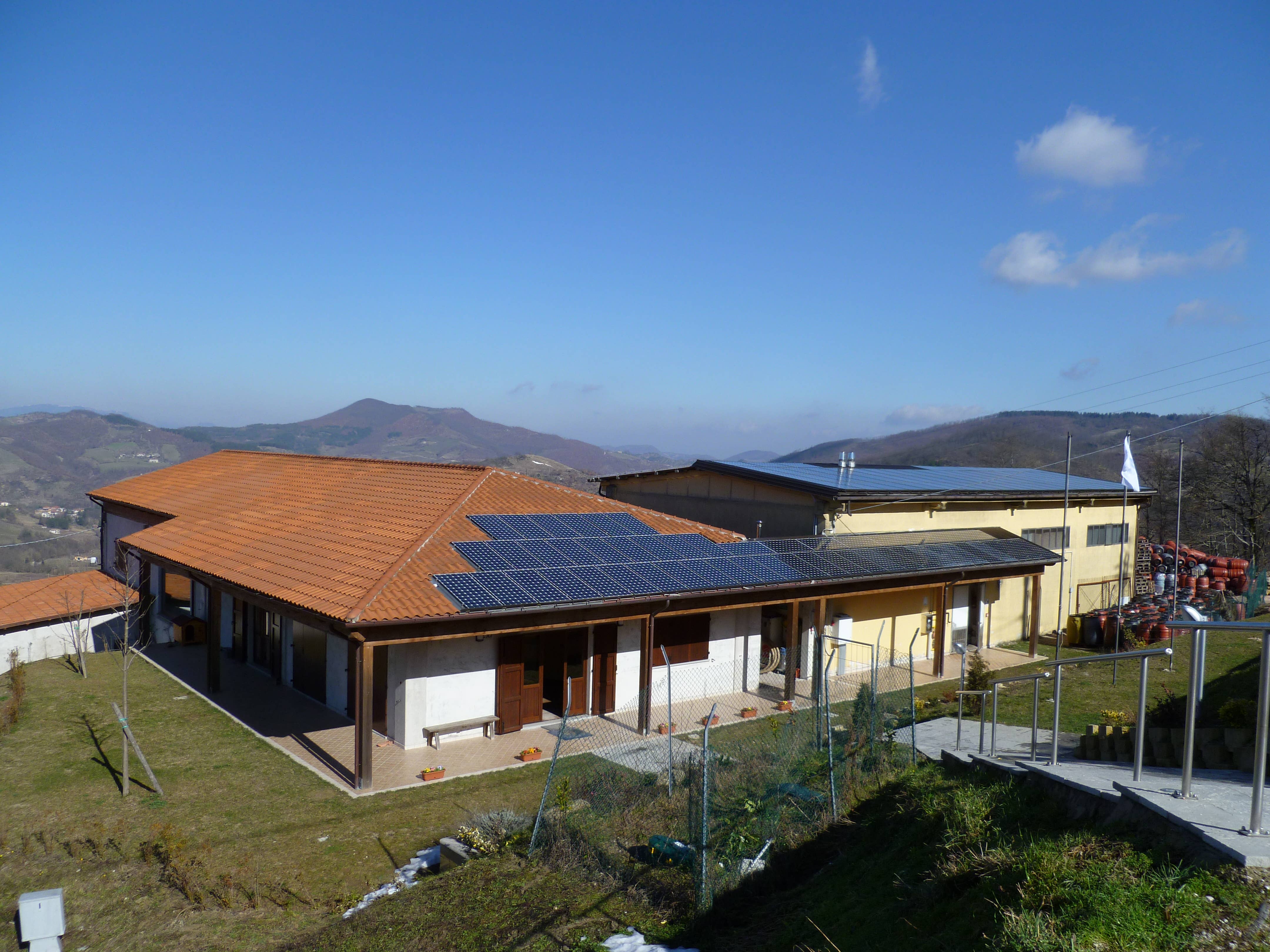 COLLESI TRADE SRL - Wholesale Liqueur - GRAPPA BARRICATA COLLESI ALMOND WOOD 700ml 40%6