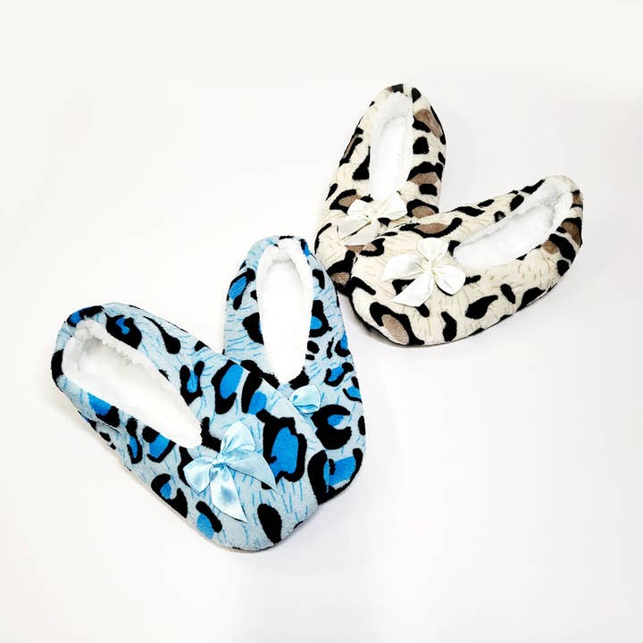 Assorted Color Leopard Fuzzy Indoor Slipper Shoes for wholesale on Faire