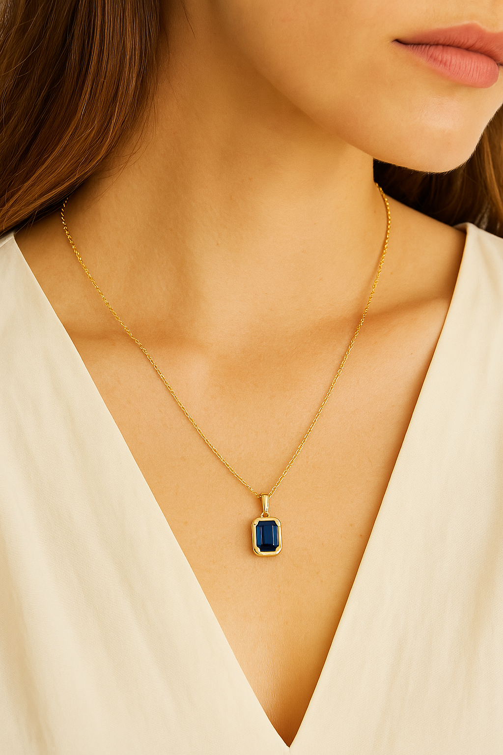 12 assortis Lot de 12 colliers courts avec pendentifs en verre de pierre de naissance assortis en vente sur Faire1