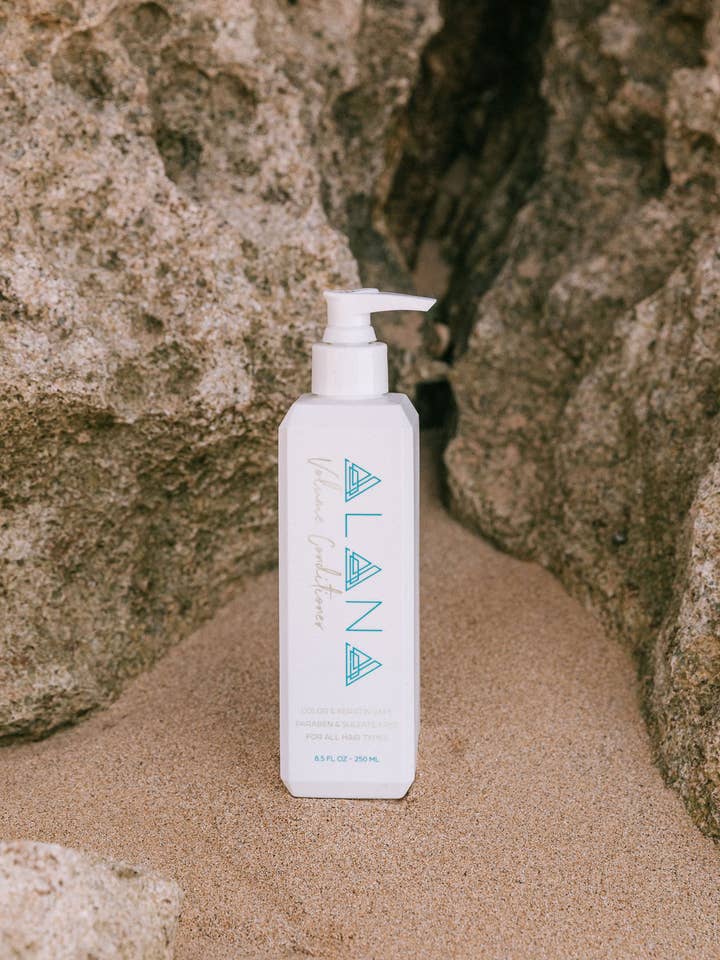 Volume Conditioner - Light Hydration hair adds shine for wholesale by Alana Hair Kauai