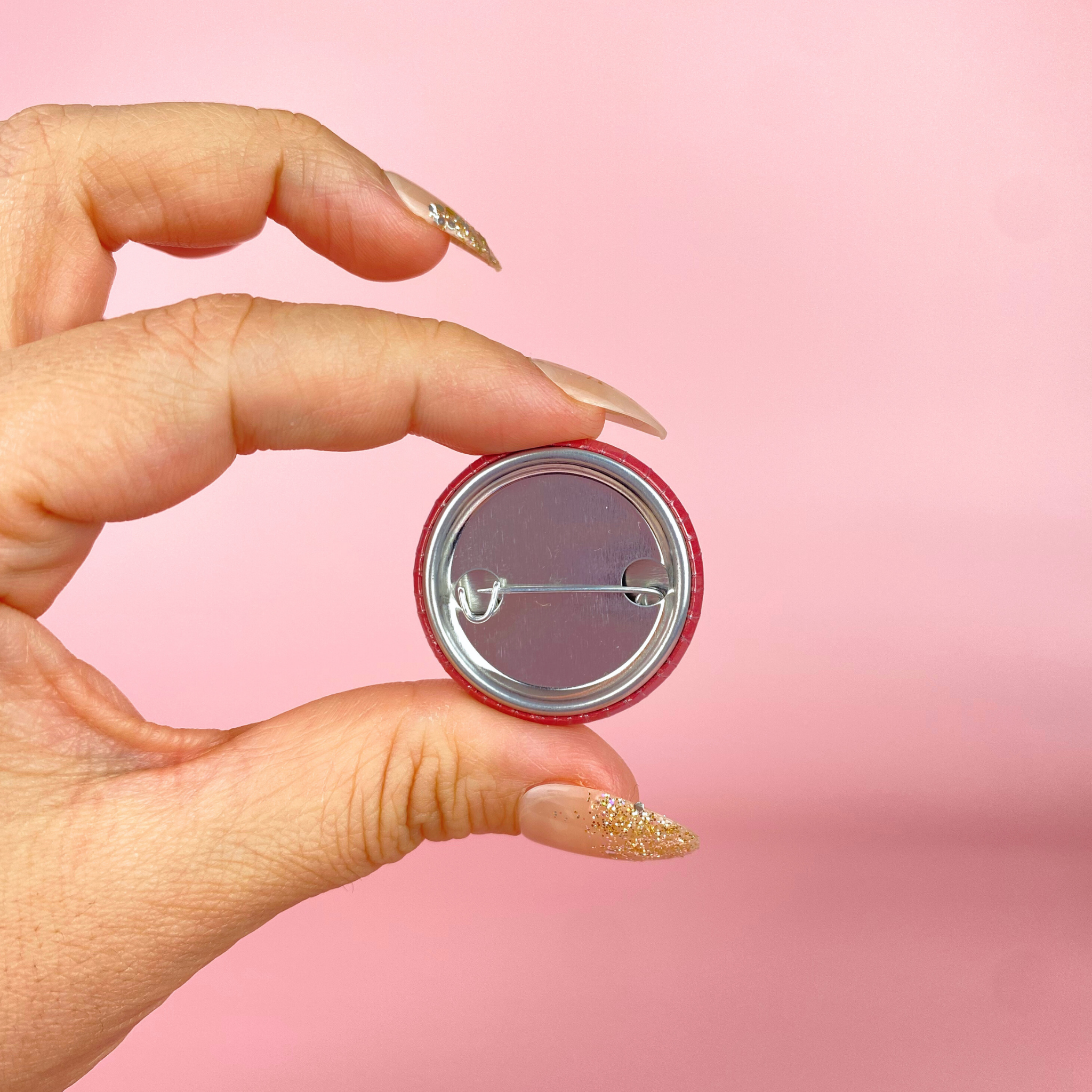 Werk Mija - Wholesale Lapel Pin/Button - Ansiosa Pero Preciosa Button 1.25"3