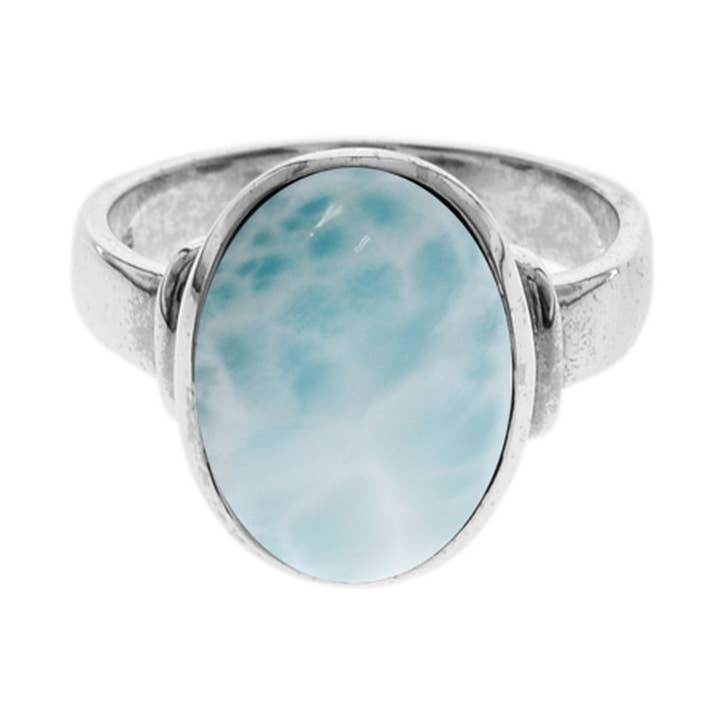 Anillo de larimar ovalado Samira con detalle en los hombros para venta al por mayor de Kali Ma Designs - Sterling Silver Jewellery