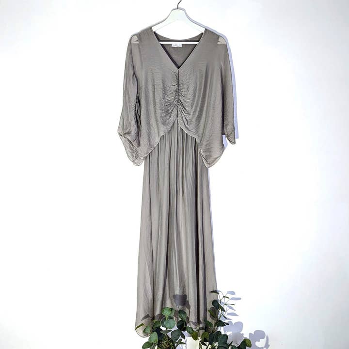 Tempest Designs – wholesale Dress – Women's – Plain silk blend dress with ruched detail on upper body3