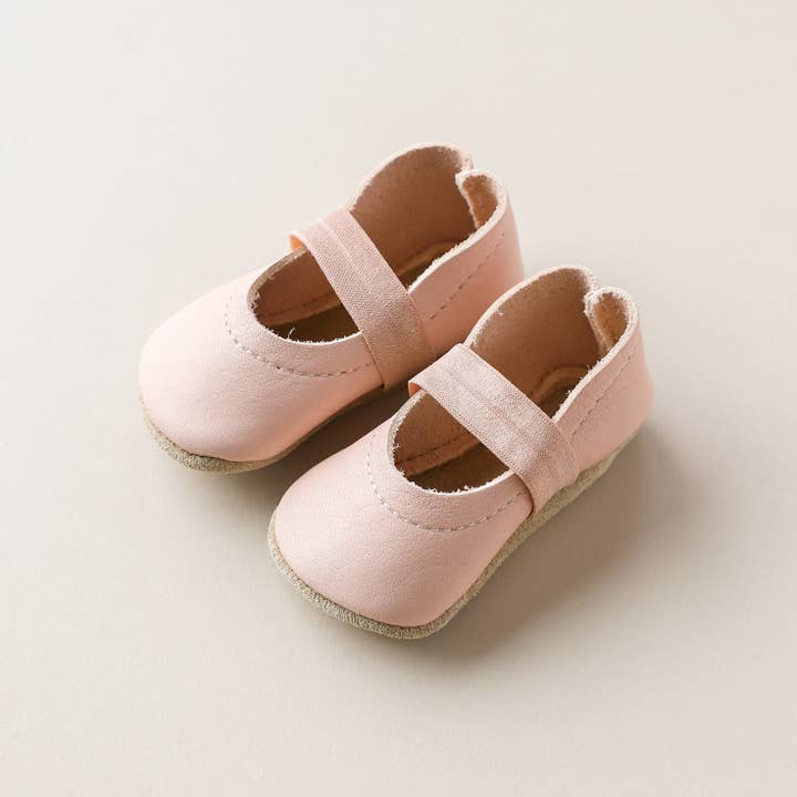 Sun & Lace - Vente Chaussures de berceau – bébé - Ballerines bébé en cuir rose clair | Chaussures pour bébé fille1